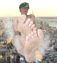 Hipster Giantess