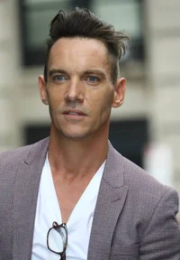 Jonathan Rhys Meyers