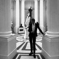 V -GRAYSON HAWTHORNE