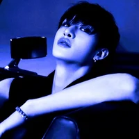 001 Christopher Bang