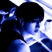 001 Christopher Bang