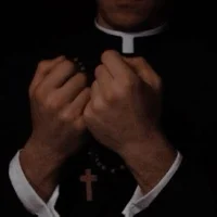 Отец Сэмюэль