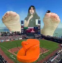 Giantess Giants Fan