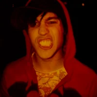 001 - Pete Wentz