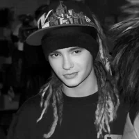 TOM KAULITZ