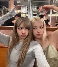 Lisa and Rosé