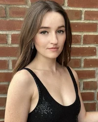 Kaitlyn Dever 