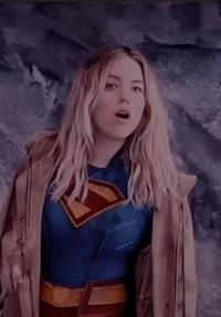 DCU supergirl