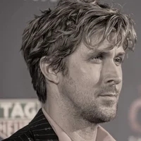 RYAN GOSLING