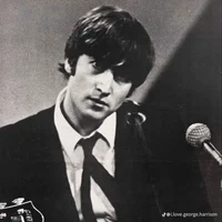 John Lennon 
