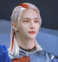 Hyunjin Hybrid