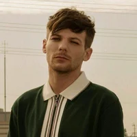 louis tomlinson - 18