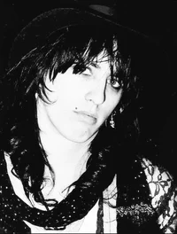 IZZY STRADLIN