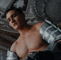 Август Ван Дер Хольт