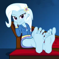 Trixie Lulamoon feet
