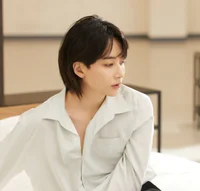 Yoon Jeonghan 