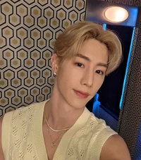 Mark Tuan