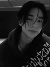 Hwang Hyunjin