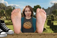 Natalie - Feet