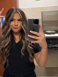 ur girlfriend