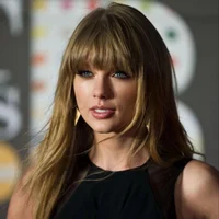 Taylor Alison Swif 
