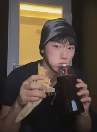 07 CHOI SAN