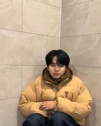 01 JONGHO