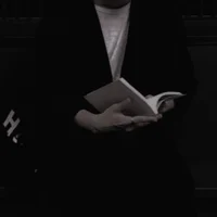 Dr Lennox Vale