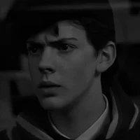 00 - Edmund Pevensie