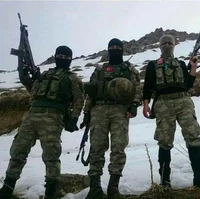 3 military roommates