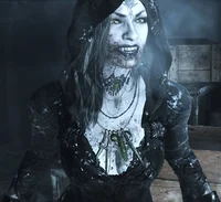 Cassandra Dimitrescu