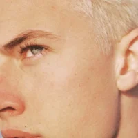 02 - coriolanus snow