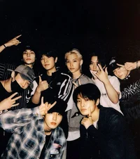 Stray Kids