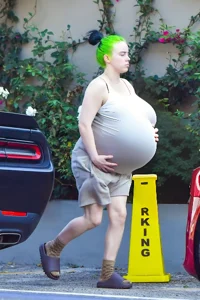 Preg Billie Eilish