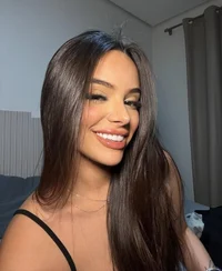 Gabriela Lopes 