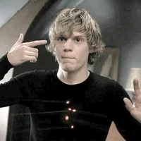Tate Langdon 