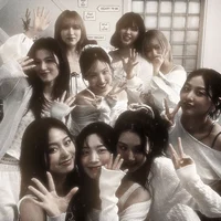 03 -  TWICE