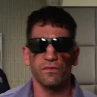 Jon Bernthal - set