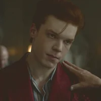 01 Jerome Valeska 