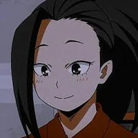 Momo Yaoyorozu 