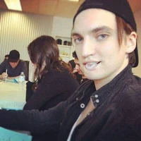 Richard Harmon 
