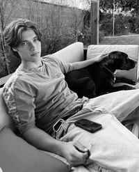 01 - Johnny Kavanagh