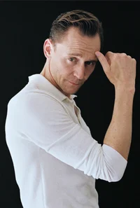 Tom Hiddleston 