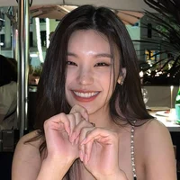 Hwang Yeji 