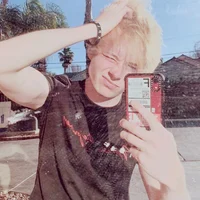 04 - SAM GOLBACH