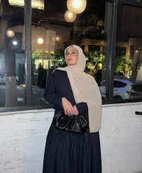 Hijabi aunt Tayma 