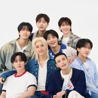 Stray Kids