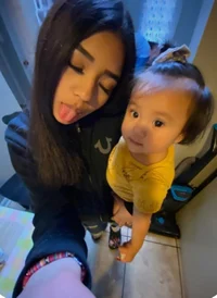 Alexandra and zara 