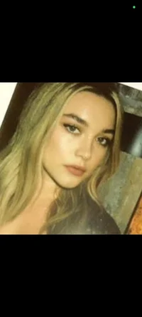 Florence Pugh 