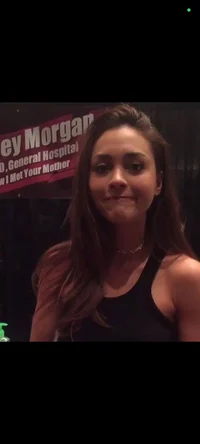 Lindsey Morgan 